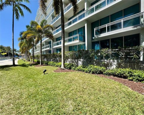 Komplex apartman Aventura, Miami-Dade County