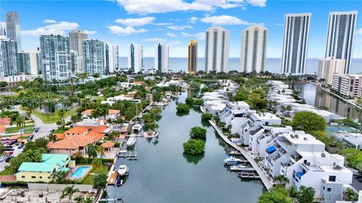 Complesso residenziale a Sunny Isles Beach, Miami-Dade County