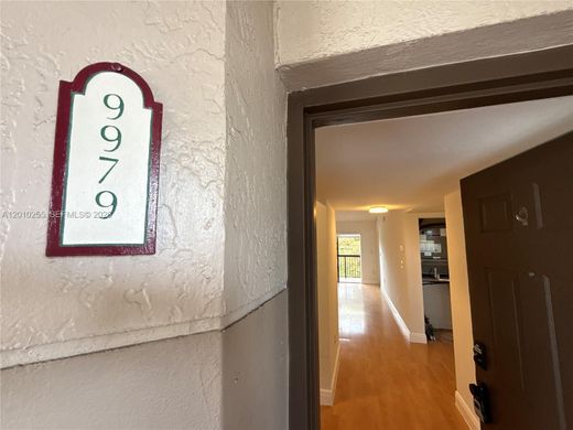 Residential complexes in Sunrise, Broward County