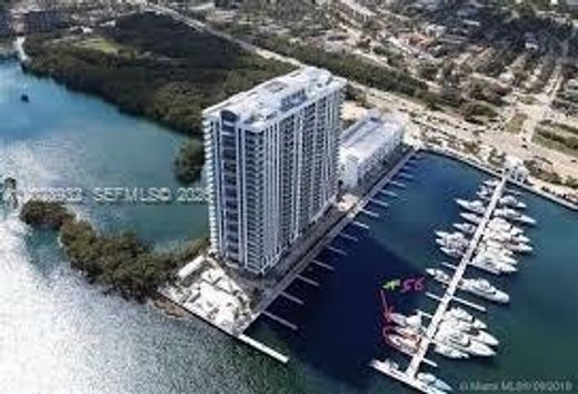 Wohnkomplexe in North Miami Beach, Miami-Dade County