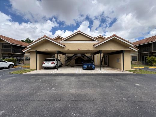 Edificio en Coral Springs, Broward County