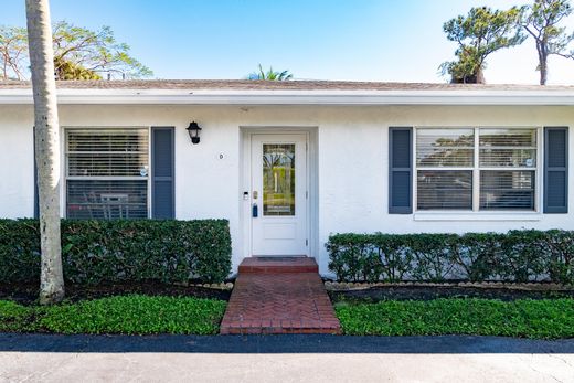 Residential complexes in Delray Beach, Palm Beach