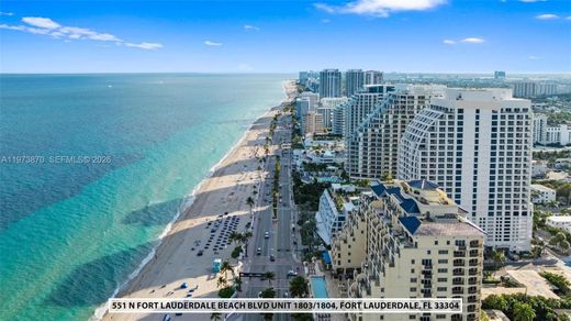 Residential complexes in Fort Lauderdale, Broward County
