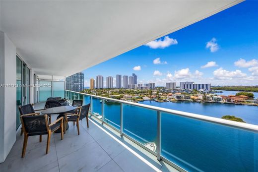 公寓楼  Sunny Isles Beach, Miami-Dade County