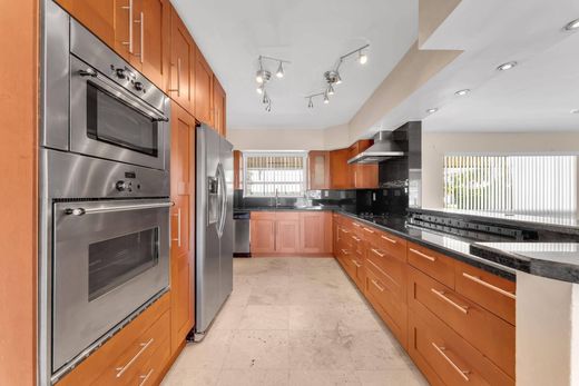 Villa in Pompano Beach, Broward County