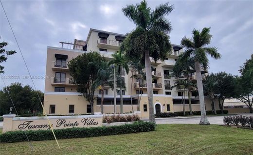 Residential complexes in Miami, Miami-Dade