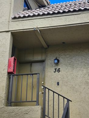 Coral Springs, Broward Countyのアパートメント・コンプレックス