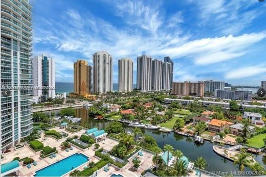 Residential complexes in Sunny Isles Beach, Miami-Dade