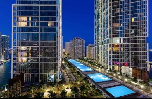 Residential complexes in Miami, Miami-Dade