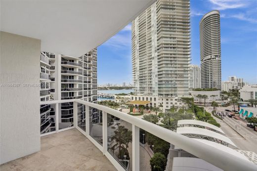 Complexos residenciais - Miami Beach, Miami-Dade County