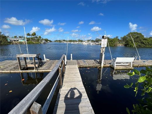Residential complexes in North Palm Beach, Palm Beach