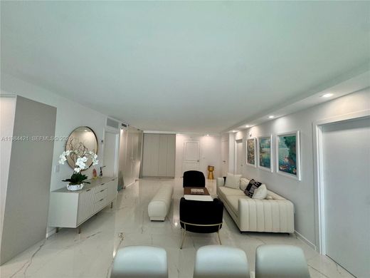 Complesso residenziale a Bal Harbour, Miami-Dade County