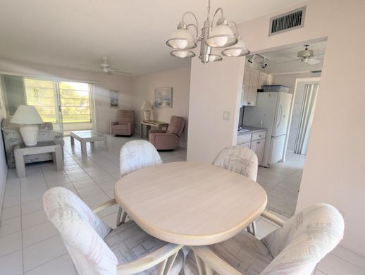 Жилой комплекс, West Palm Beach, Palm Beach County