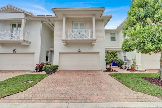 Townhouse in Palm Beach Gardens, Palm Beach