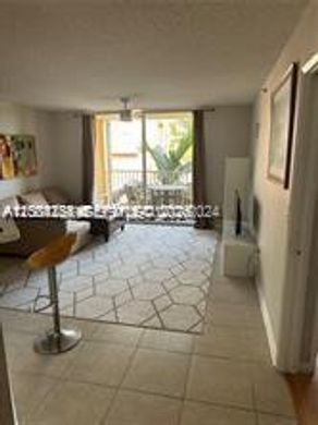 Residential complexes in Aventura, Miami-Dade