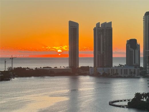 Residential complexes in Aventura, Miami-Dade