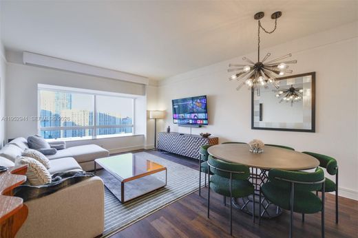 Residential complexes in Miami, Miami-Dade