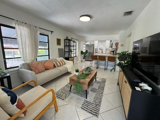 Villa in Miami, Miami-Dade