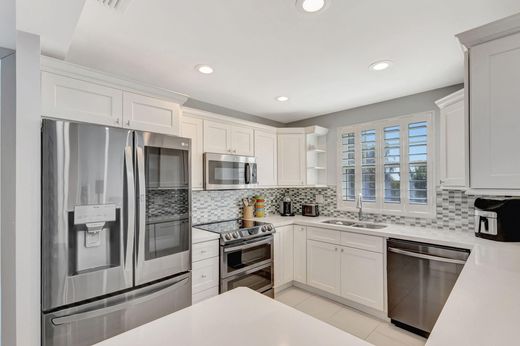 Residential complexes in Jupiter, Palm Beach