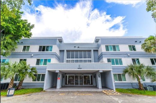 Complexes résidentiels à Homestead, Comté de Miami-Dade