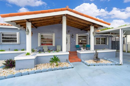 Villa Hialeah, Miami-Dade County