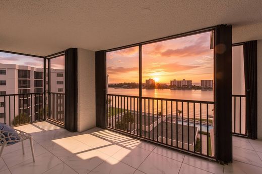 Komplex apartman Tequesta, Palm Beach County