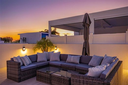 타운 하우스 / Wilton Manors, Broward County