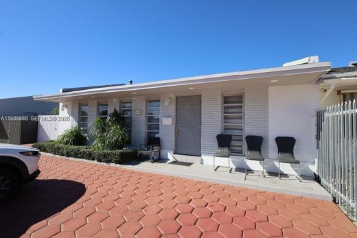 Villa in Miami, Miami-Dade