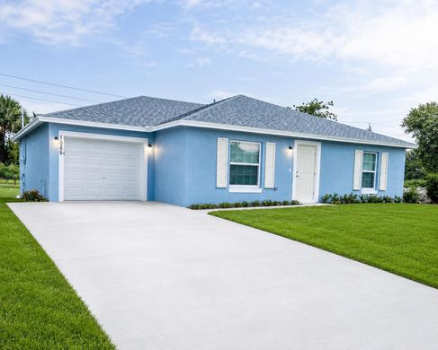 Villa in Port Saint Lucie, Saint Lucie County