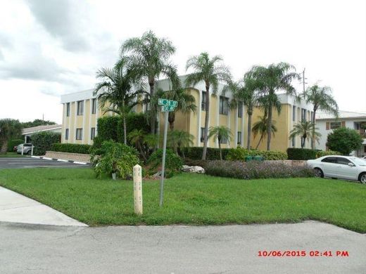Townhouse - Lighthouse Point, Broward County