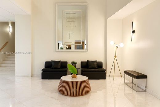 مجمع شقق ﻓﻲ Aventura, Miami-Dade County