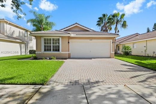 Villa in Miramar, Broward County