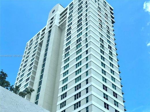 Residential complexes in Miami, Miami-Dade