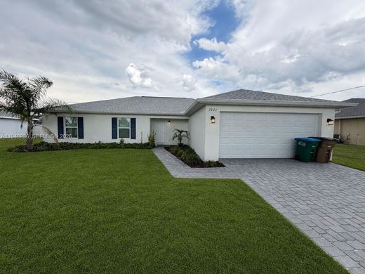 Villa in Cape Coral, Lee County