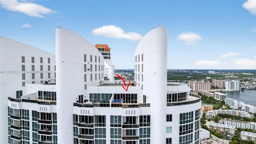 Жилой комплекс, Sunny Isles Beach, Miami-Dade County