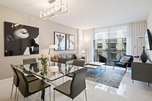 Residential complexes in Coral Gables, Miami-Dade