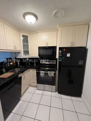 Complesso residenziale a Miami, Miami-Dade County
