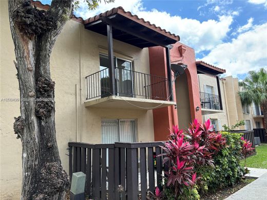 Kamienica w Miami, Miami-Dade County