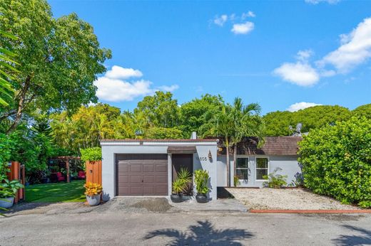 타운 하우스 / Hialeah, Miami-Dade County