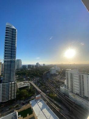 ‏בניין ב  מיאמי, Miami-Dade County