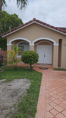 Villa a Hialeah, Miami-Dade County