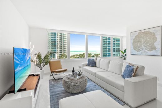 Residential complexes in Miami Beach, Miami-Dade