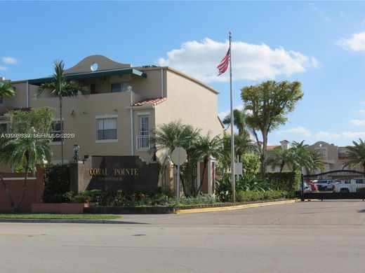 Townhouse in Miami, Miami-Dade