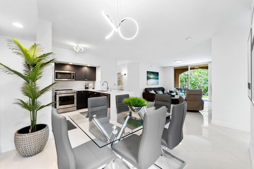 Residential complexes in Aventura, Miami-Dade