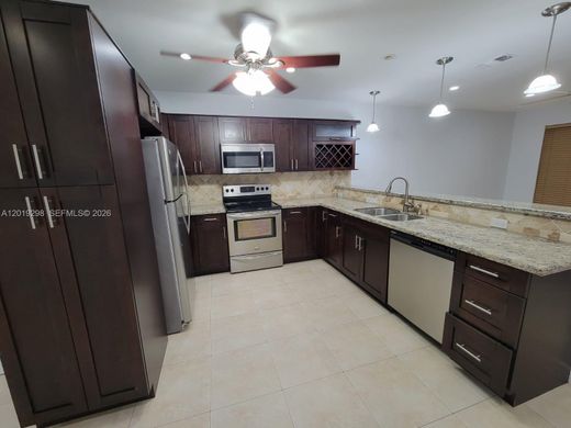 Townhouse - Miami, Miami-Dade County