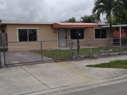 Villa à Hialeah, Comté de Miami-Dade