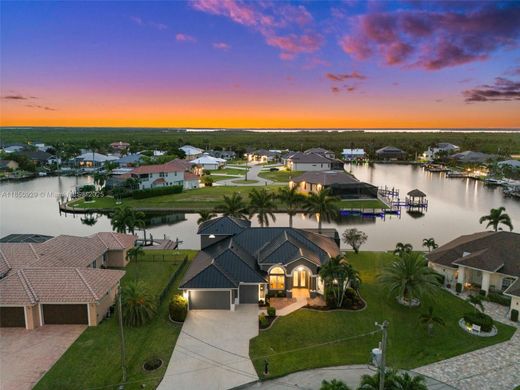 Villa in Cape Coral, Lee County