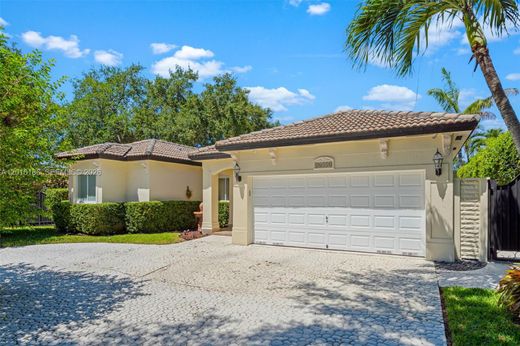 Villa Miami Lakes, Miami-Dade County