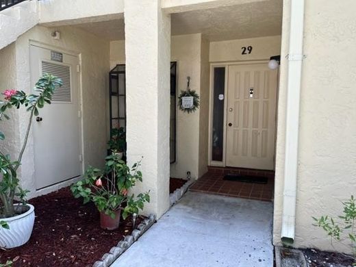 Complexes résidentiels à Deerfield Beach, Comté de Broward