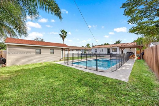 Villa in Hollywood, Broward County